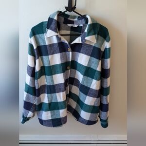 D&Co. Canyon Retreat plaid Button Down Green And White Casual Jacket. Size XL